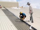 Thợ sửa chữa chống dột mái tôn chuyên nghiệp tại quận 6  - 0867.502.728